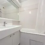 Apartman 2 Pieces Avec Terrasse, Proche Des Plages *